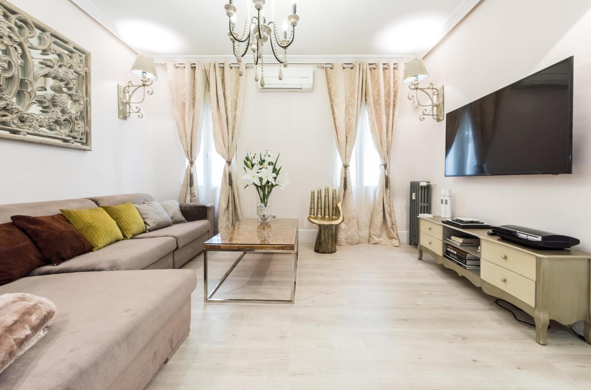 City Deluxe Apartment มาดริด ภายนอก รูปภาพ